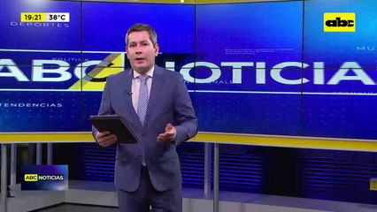 Cansados de esperar respuestas, padres toman escuela y cierran ruta en Horqueta