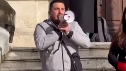 El aplaudido alegato de un autónomo: "¿Cuánto tengo que cobrar yo para mantener a mi familia?"