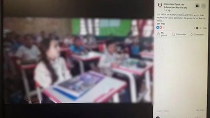 Graban a estudiantes de escuela de Itakyry para agradecer en coro a Santiago Peña por compra de pupitres