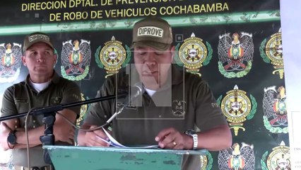 Diprove recupera vagoneta robada en Chile, estaba en el Trópico de Cochabamba