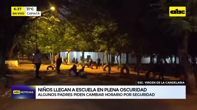 A clases antes del amanecer: padres piden que se vuelva al cambio de hora dos veces al año