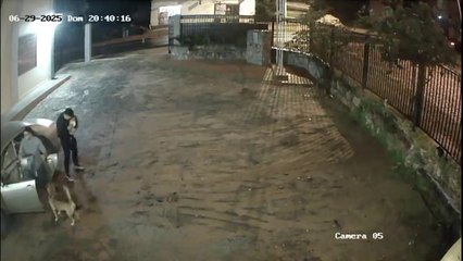 Bebé se atraganta y bomberos la salvan