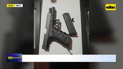 Policía que trabajaba como “motobolt” enfrentó e hirió a un asaltante