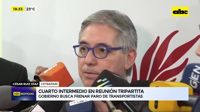 Paro de colectivos sigue en pie: declaran cuarto intermedio en la reunión tripartita