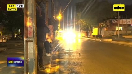 Se evita el paro, pero continúan las reguladas: pasajeros no ven mejoras