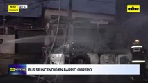 Ómnibus ardió en llamas en Barrio Obrero: siniestro no dejó heridos