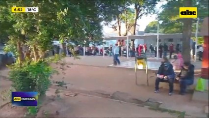 Largas filas en el hospital de Calle’i: usuarios piden celeridad y más especialistas