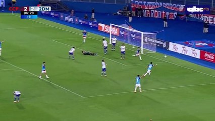El alocado festejo de Diego Martínez en el gol de Ignacio Aliseda