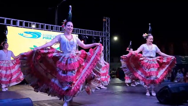 Grupo De Danza Bella Vista, De Itapúa, En El Festival Del Pira Chyryry