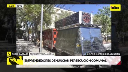 Despeje de calles del centro: carros y combis de comida son reubicados por la Municipalidad