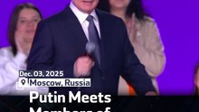 Putin Meets Members of State-run Movement
