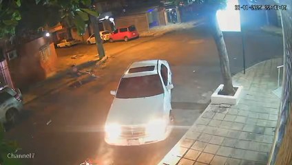 Dos mujeres heridas tras violento accidente en barrio Obrero