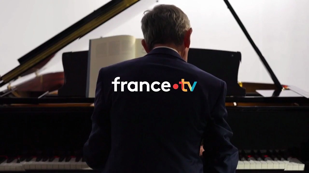 Bande-annonce de "Cash Investigation" sur l'Empire de Bernard Arnault