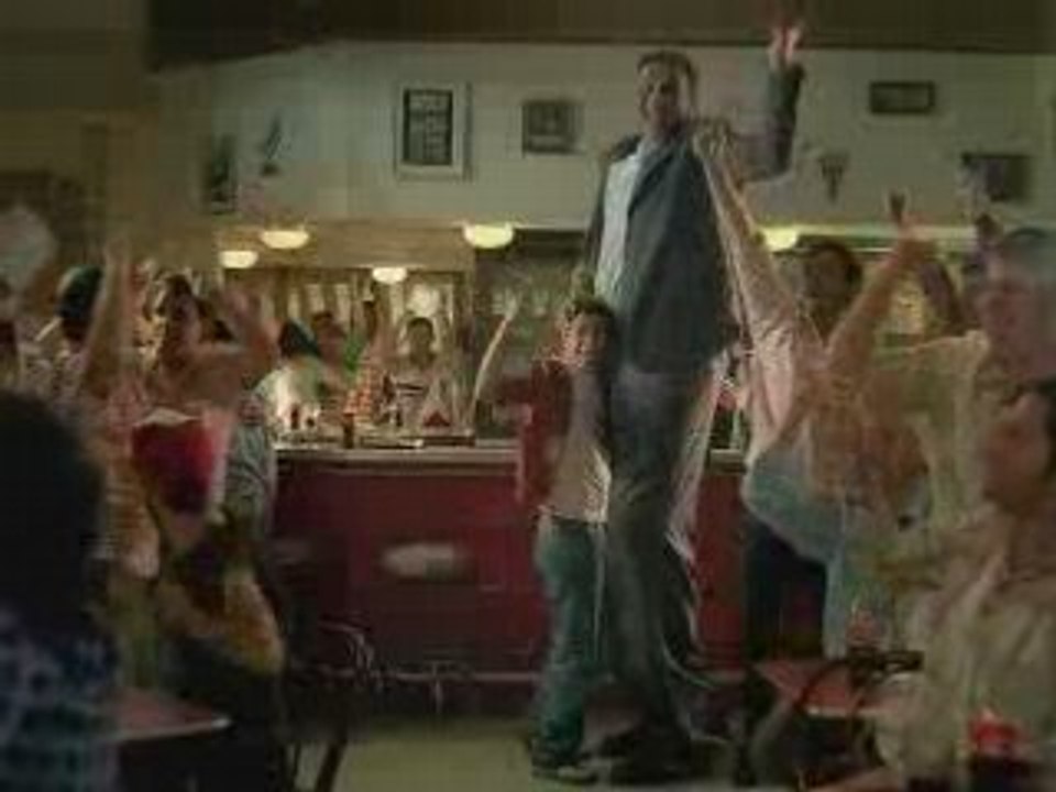 et toi qui tu hug? pub coca cola 6.exclu web