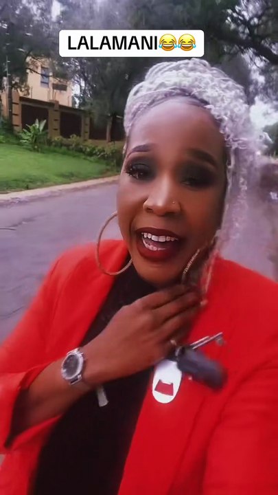 Happy Sunday From The Queen