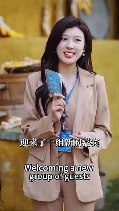 After entering the novel, she became the vicious stepmother. The ugly husband fell for her deeply - Drama Chinese - MiniCine 2025