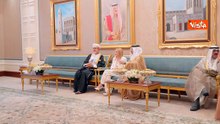 Meloni partecipa a Vertice cooperazione del Golfo in Bahrein, immagini