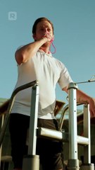 عذراء الشاطئ المبتدئة