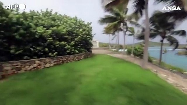 I dem Usa pubblicano foto e video inediti dell'isola caraibica di Epstein