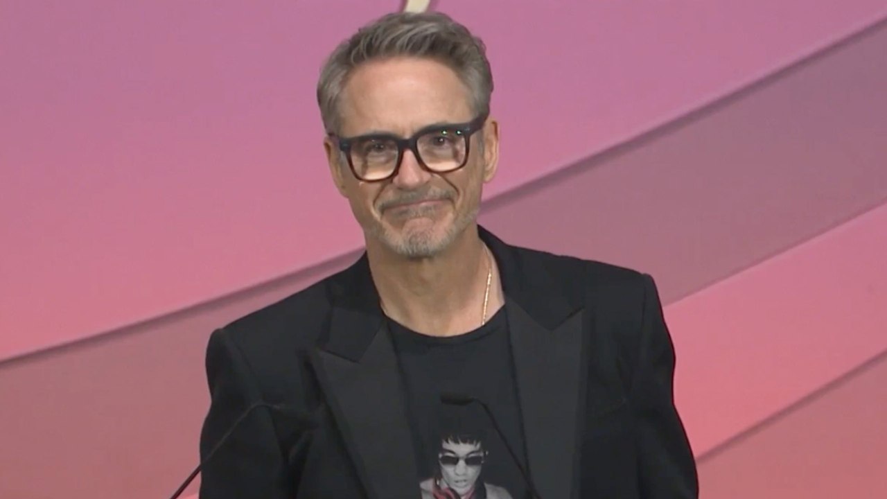Robert Downey Jr. Introduces Friend and Former Co-Star Gwyneth Paltrow | Women in Entertainment 2025