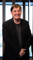 Luis García Montero sobre las políticas del gobierno de Trump y el lenguaje