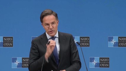 El secretario general de la OTAN le recuerda a Putin: "Estamos aquí para quedarnos"