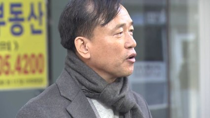 김종철 방미통위원장 후보자 첫 출근..."조직 안정이 최우선" / YTN