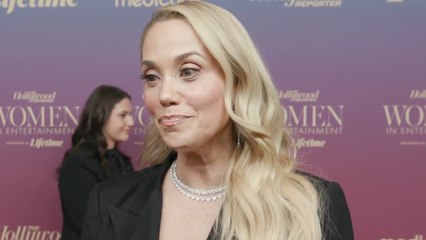 Elizabeth Berkley on 'All's Fair:' "Nothing Better Than Coming to Set With a Whole Group of Women" | THR Video