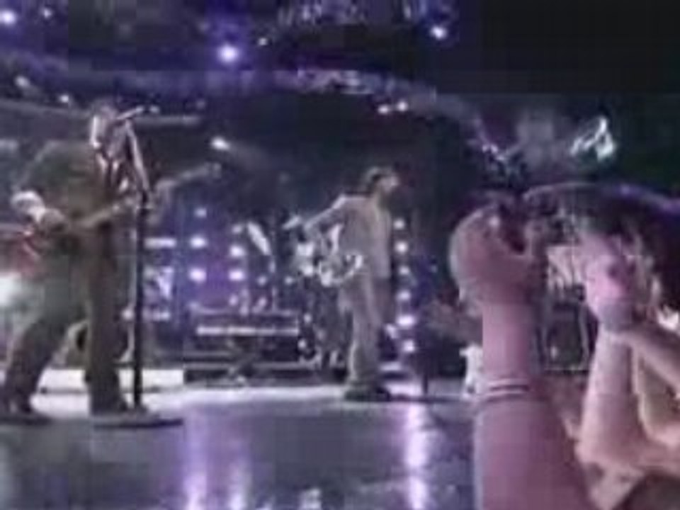 Jonas Brothers "S.O.S" @ American Idol 2008