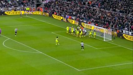 Cristian Romero’s last gasp overhead kick 🤯 _ Newcastle 2-2 Spurs _ Premier League Highlights