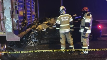 Kütahya'da feci kaza: 4 kişi hayatını kaybetti