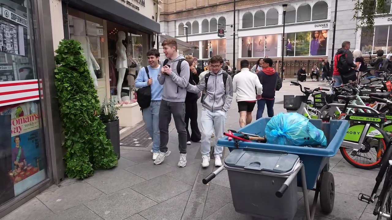 Unforgettable Screams Bushman Prank