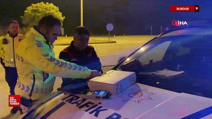 Burdur'da alkollü otomobil kullanan gencin ehliyetine 6 ay el konuldu