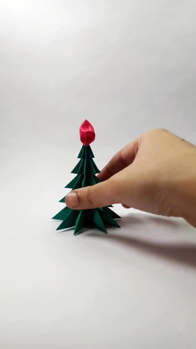 Paper Christmas Tree DIY ✨ Simple & Beautiful