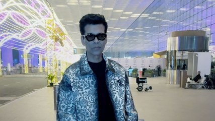 एयरपोर्ट पर स्पॉट हुए Karan Johar!