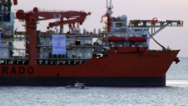 Türkiye'nin 6'ıncı sondaj gemisi Mersin'e ulaştı