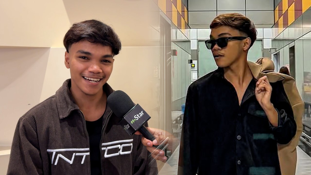 Dah ada 2 lagu, El Riss pakai topi dan cermin mata hitam di tempat awam