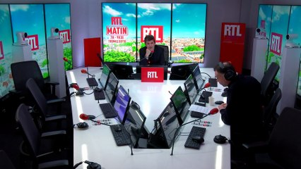 Eddy Mitchell reprend "Belle-Île-en-Mer", le classique de Laurent Woulzy