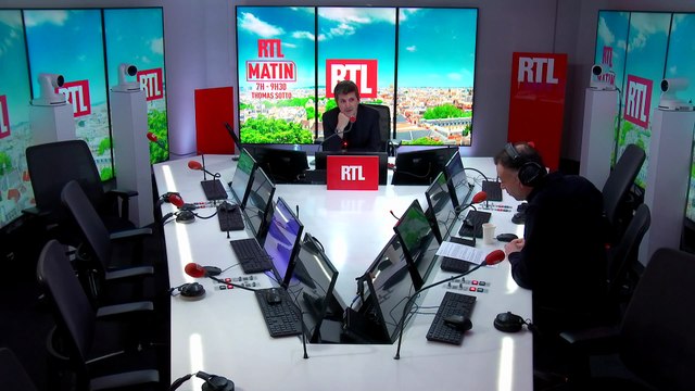 Eddy Mitchell reprend Belle-Île-en-Mer , le classique de Laurent Woulzy