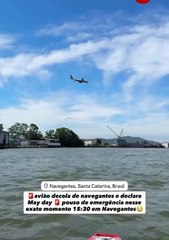 VÍDEO: Avião é forçado a fazer pouso de emergência logo após decolar em SC