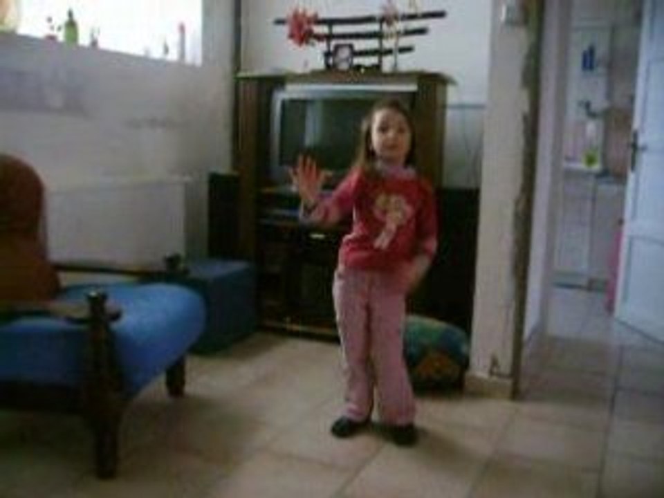 Camille danse techtonik