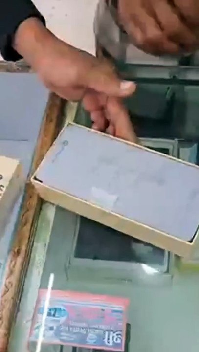 Moto g06 power unboxing