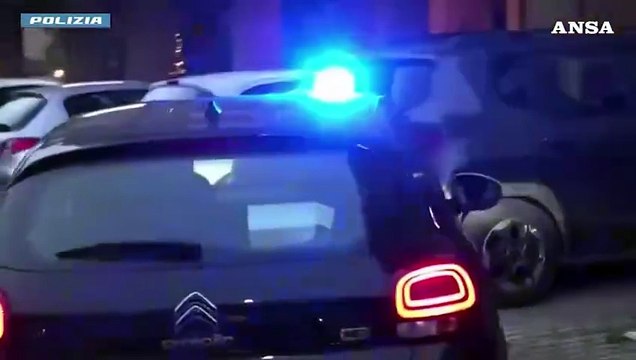 Esercizio abusivo dell'attivita' medica e abusi sessuali, arrestato