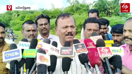 'வாழ்வாதாரமே போச்சு சார்'.... மழைநீரில் மூழ்கி சேதமடைந்த பயிர்களை காண்பித்து விவசாயிகள் கண்ணீர்!