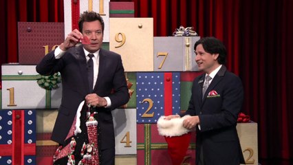 Jimmy Fallon 2025 12 03 Noah Schnapp JOAN