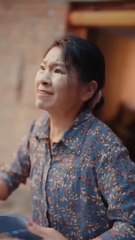 Rural Girl Helped Old Lady, Turns Out She's CEO's Grandma! Touched by Kindness, CEO Falls for Her!