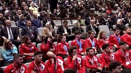 Cumhurbaşkanı Erdoğan: "2010’da yaptığımız anayasa değişikliği ile engelli vatandaşlarımıza yönelik ayrımcılığı açıkça yasakladık ve engelli haklarını anayasal güvenceye bağladık"