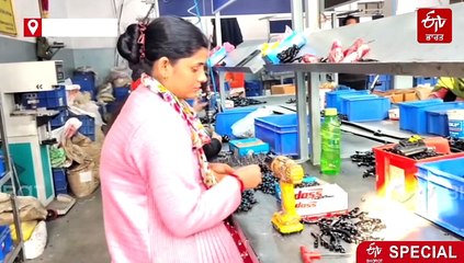 ਪੰਜਾਬ ਦੀਆਂ ਇੰਡਸਟਰੀਆਂ 'ਚ ਲੇਬਰ ਦੀ ਕਮੀ ਬਣੀ ਚਿੰਤਾ ਦਾ ਵਿਸ਼ਾ, ਵੱਡੇ ਘਾਟੇ ਦਾ ਦਿਖ ਰਿਹਾ ਅਸਰ