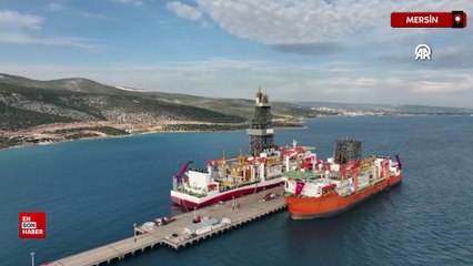 Türkiye'nin iki yeni sondaj gemisi Taşucu'nda yan yana görüntülendi