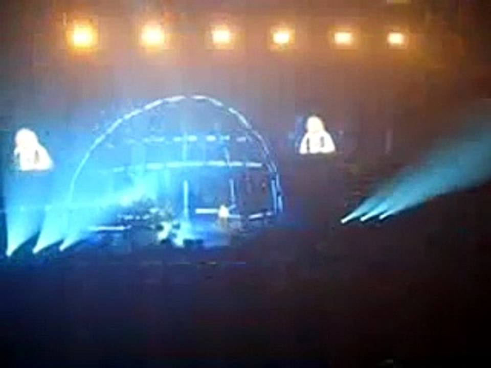 2016 - Johnny Hallyday - Au concert de Michel Polnareff à Nice (08 novembre)